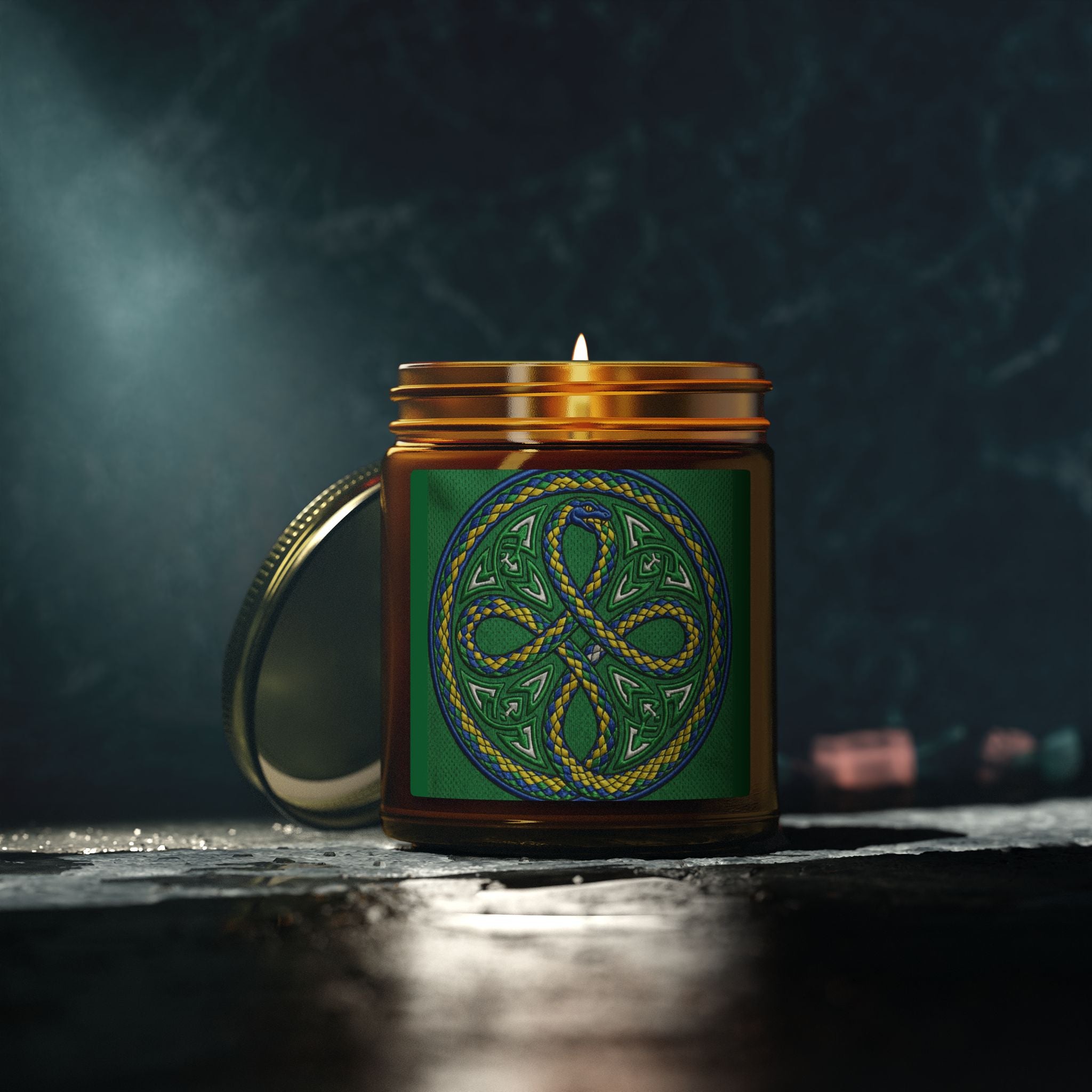 Candela Profumata al Cocco e Albicocca — Nodo Celtico Verde 4oz/9oz